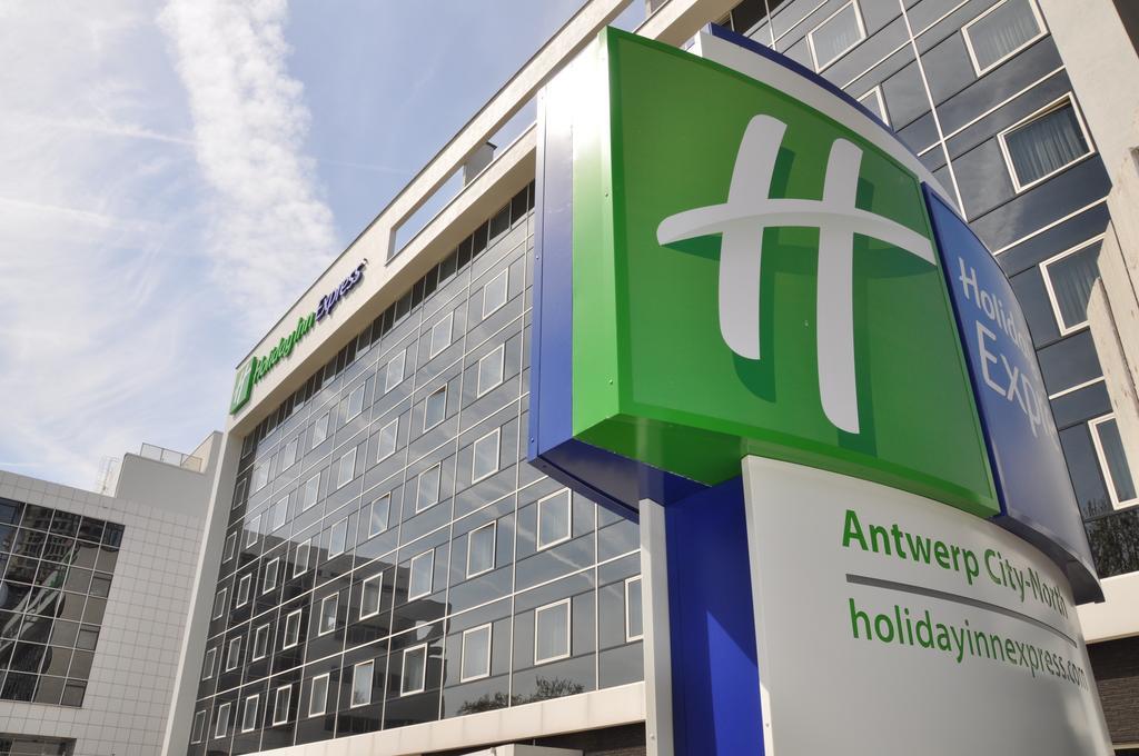 Holiday Inn Express Antwerpen City North, An Ihg Hotel Εξωτερικό φωτογραφία