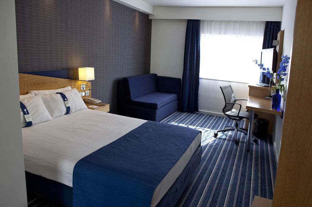 Holiday Inn Express Antwerpen City North, An Ihg Hotel Εξωτερικό φωτογραφία